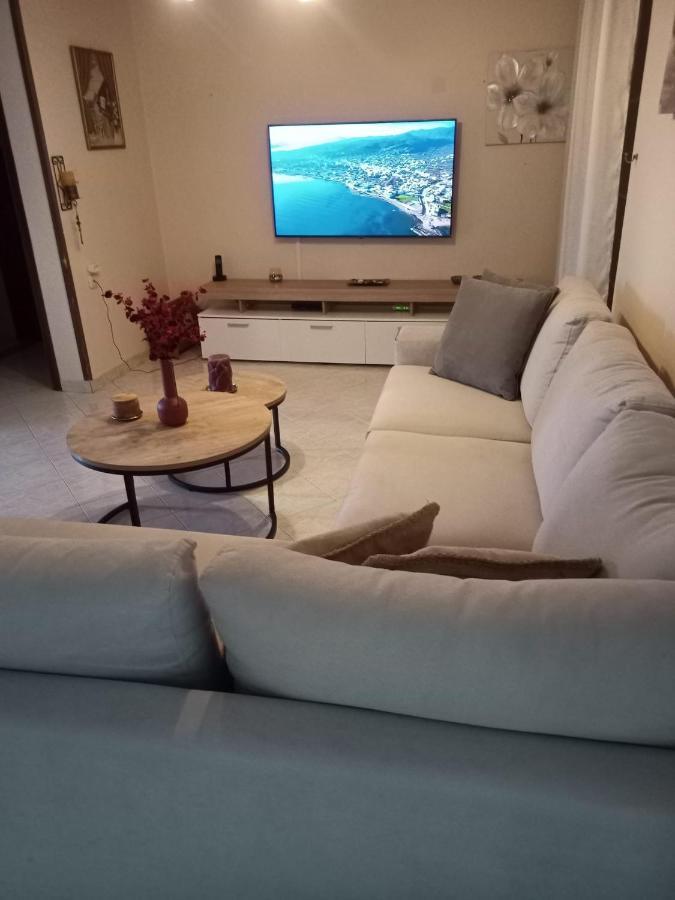 Appartamento Giannis House In Kíssamos Esterno foto