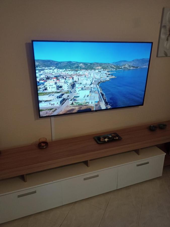 Appartamento Giannis House In Kíssamos Esterno foto